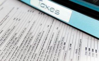 File Taxes in Canada