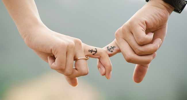 Top 8 Tattoo Designs For Finger